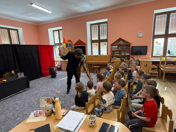 Kouzelník Waldini v MŠ